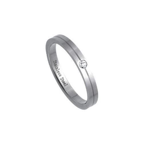 Ocelový prsten s zirkonem a drážkou uprostřed